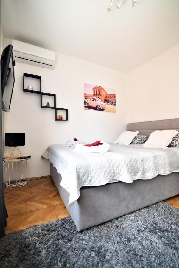 Gretanola Studio In Zagreb, Parking, Self Check-In Bagian luar foto